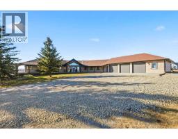 Living room - 262037 Range Road 43, Rural Rocky View County, AB T4C2J8 Photo 2