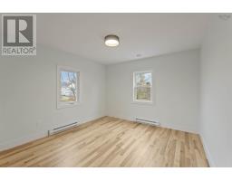 Living room - 1064 High Street, Port Williams, NS B0P1T0 Photo 2