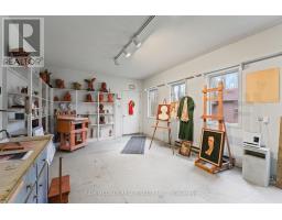 Eating area - 1415 County Rd 124, Clearview, ON L0M1H0 Photo 4