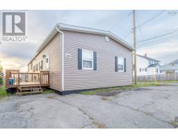 253 Lingan Road, Sydney, NS B1N1V9 Photo 3