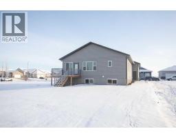 Dining room - 32 Sunrise Crescent N, Three Hills, AB T0M2A0 Photo 5