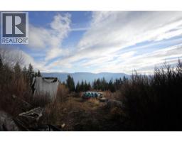 Living room - 408 Grandview Bench Road, Grindrod, BC V0E1Y0 Photo 5