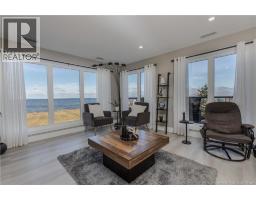 Foyer - 5 Allee Macon, Bas Cap Pele, NB E4N1X2 Photo 4