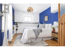 Living room - 15 East Elliott Street, Huntsville, ON P1H1W8 Photo 3