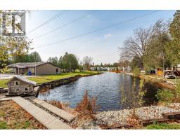 Primary Bedroom - 10 Spruce Avenue, Puslinch, ON N1B2J0 Photo 4