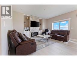 146 Muirfield Boulevard, Image 3