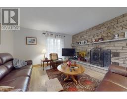 Eating area - 19654 Mccowan Road, East Gwillimbury, ON L0G1M0 Photo 5