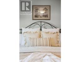 Family room - 115 Harper Crescent, Centre Wellington, ON N1M3W1 Photo 3