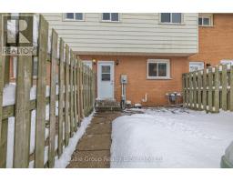 Bedroom 2 - 11 78 Bee Street, Woodstock, ON N4S3Z3 Photo 4