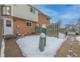 Bedroom 3 - 11 78 Bee Street, Woodstock, ON N4S3Z3 Photo 5