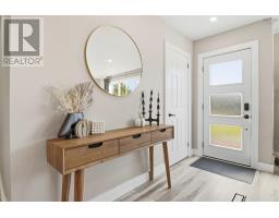 Bath (# pieces 1-6) - 344 Whitehead Road, Harrietsfield, NS B3V1B5 Photo 4