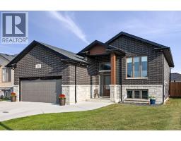 4pc Ensuite bath - 30 Hawthorne, Tilbury, ON N0P2L0 Photo 2