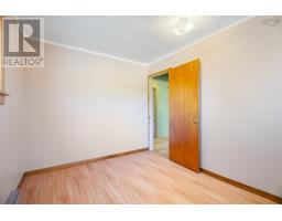 Den - 2416 Highway 1 Upper Clements, Annapolis County, NS B0S1A0 Photo 3