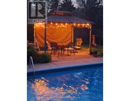 Bedroom 5 - 175 Old Kingston Road, Belleville, ON K8N4Z4 Photo 4