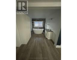 38 Main Street, Deseronto, ON K0K1X0 Photo 3