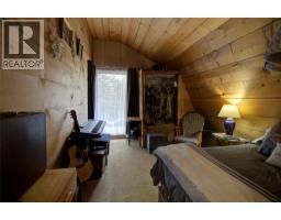 Bedroom - 7802 Brydges Road, Fauquier, BC V0G1K0 Photo 2