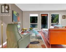 Kitchen - 108 555 Franklyn St, Nanaimo, BC V9R2X9 Photo 5