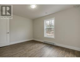 Ensuite (# pieces 2-6) - 422 East Torbrook Road, South Tremont, NS B0P1R0 Photo 2