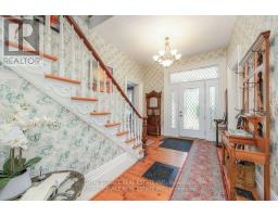 Foyer - 60 King Street W, Cavan Monaghan, ON L0A1G0 Photo 2