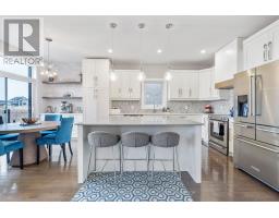 Primary Bedroom - 2058 Wateroak Drive, London North, ON N6G0P9 Photo 5