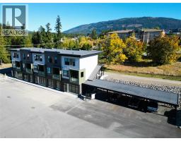 2110 11 Avenue Ne Unit B 101, Image 2