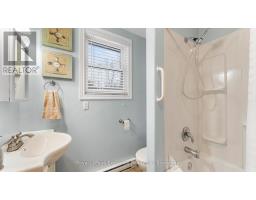 Kitchen - 4 Jarrell Lane N, Kincardine, ON N2Z2X6 Photo 2