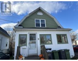 9 Esher Street, Charlottetown, PE C1A2W7 Photo 3