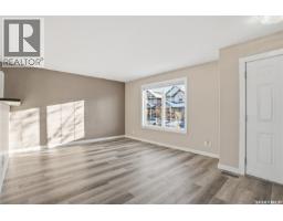 Bedroom - 154 Blakeney Crescent, Saskatoon, SK S7L7N4 Photo 5