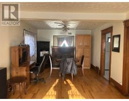 5 Alberta Ave, Sault Ste Marie, ON P6B2N6 Photo 5