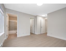 202 2828 152 Street, Surrey, BC V4P1G6 Photo 3