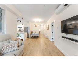 207 19935 75 A Avenue, Langley, BC V2Y4L6 Photo 2