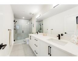 207 19935 75 A Avenue, Langley, BC V2Y4L6 Photo 5