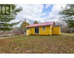 Bath (# pieces 1-6) - 741 Westfield Road, Westfield, NS B0T1B0 Photo 5