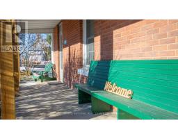 19518 Opeongo Line, Madawaska Valley, ON K0J1B0 Photo 3