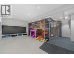 1904 11295 Pazarena Place, Maple Ridge, BC V2X4K9 Photo 4