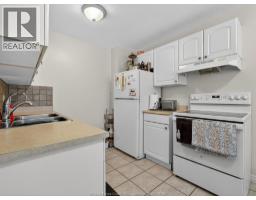 4pc Bathroom - 5408 Lassaline Avenue, Windsor, ON N8T1A8 Photo 3