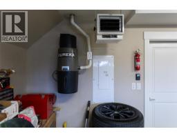 Full bathroom - 12875 Lake Hill Lane, Lake Country, BC V4V2S9 Photo 5