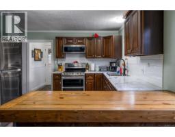 Living room - 1180 Townsite Rd, Nanaimo, BC V9S1M7 Photo 3