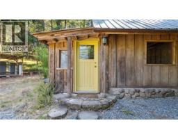 Primary Bedroom - 185 Bulman Rd, Salt Spring, BC V8K1X5 Photo 4