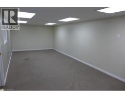 27 Copernicus Boulevard Unit 8, Brantford, ON N3T1N4 Photo 3