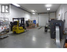 27 Copernicus Boulevard Unit 8, Brantford, ON N3T1N4 Photo 4