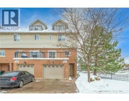 Primary Bedroom - 33 Wellington S, Cambridge, ON N1R8N4 Photo 4
