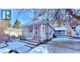 Kitchen - 264 Long Lake Road, Greenwood, BC V0H1J0 Photo 3