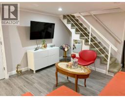 515 W Queens Road, North Vancouver, BC V7N2K9 Photo 5