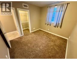 Primary Bedroom - 2 189 Silkstone Road W, Lethbridge, AB T1J4J9 Photo 3