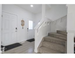 Kitchen - 38 Hemingway Cr, Spruce Grove, AB T7X2L6 Photo 3