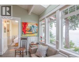 105 Island Park Drive, Other Islands, BC V0N1P0 Photo 2