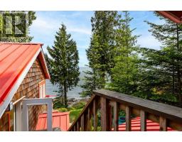 105 Island Park Drive, Other Islands, BC V0N1P0 Photo 5