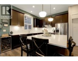 22808 Nelson Court, Maple Ridge, BC V4R0G1 Photo 4