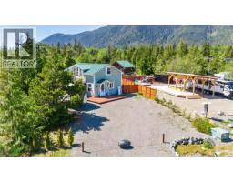 Bedroom - 1129 Fifth Ave, Ucluelet, BC V0R3A0 Photo 5